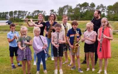 Muzikale start IkToon Katwijk met de Kleine Harmonie